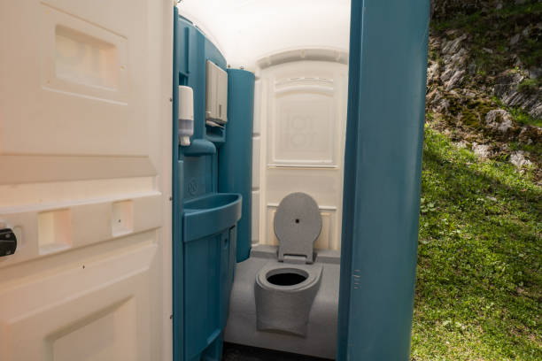 Portable Toilet Options We Offer in Mason, TN